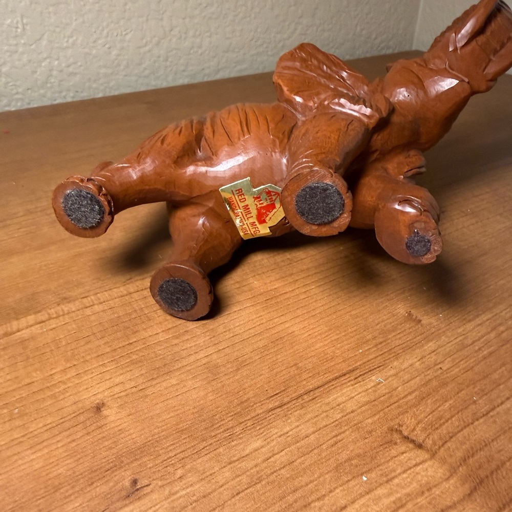Vintage Hand Carved Rosewood Wooden
Elephant Indian-style Ceremonial Elephant - Picture 5 of 8
